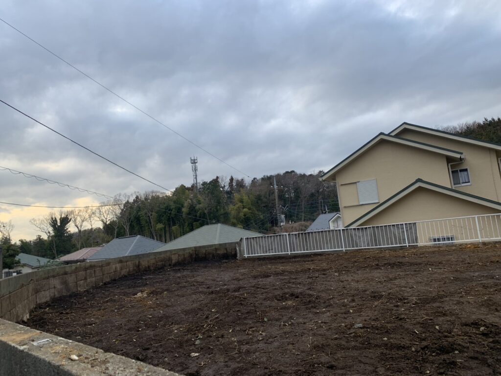 解体が終わり土だけの土地